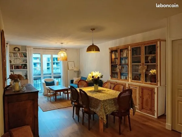 Grand T5 familial 4 chambres au calme 106m2