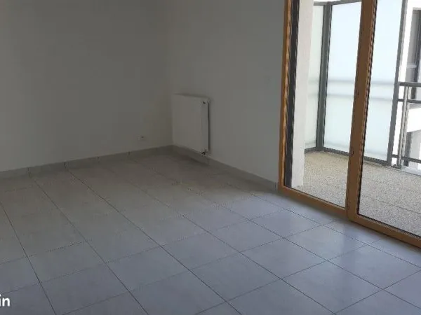 Studio 1 pièce 29 m²