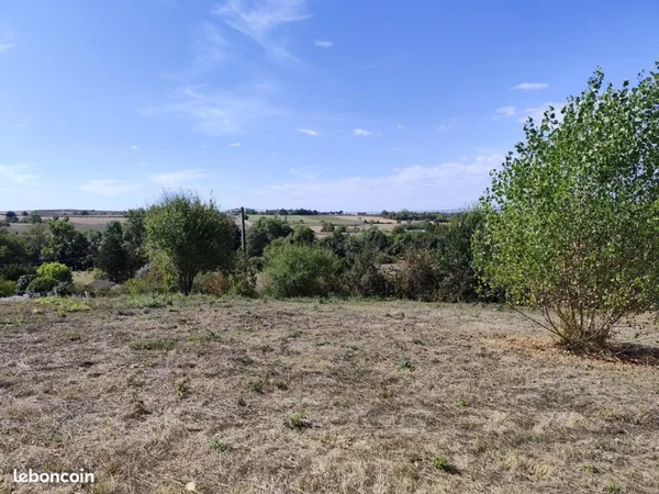 Terrain avec jolie Vue