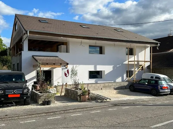 Immeuble 3 étages avec local commercial