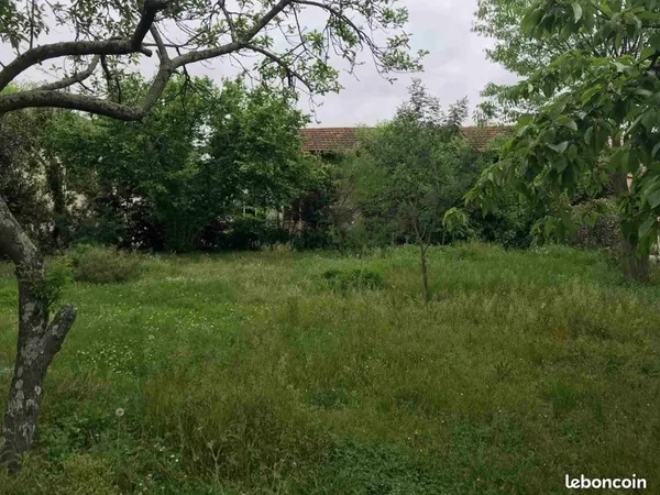 Terrain à bâtir 320m2 centre Frouzins