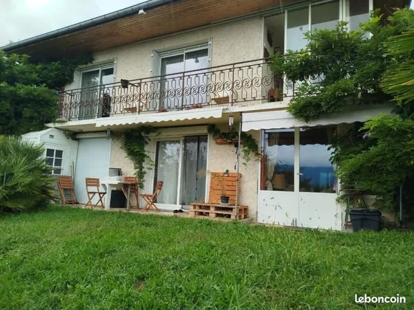 Appartement en copropriété entièrement rénové en 2022