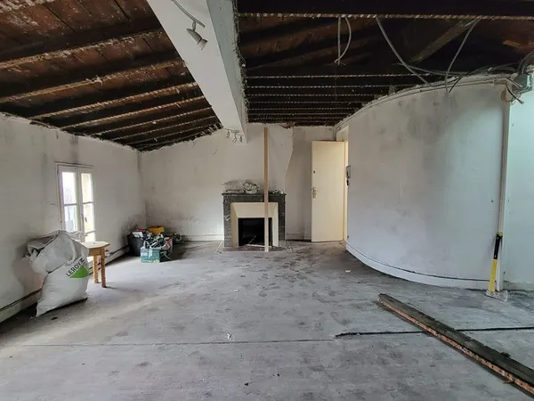 BORDEAUX JUDAIQUE - Appartement T2 à rénover