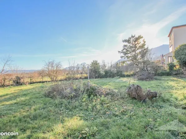 Terrain 400 m² Péron