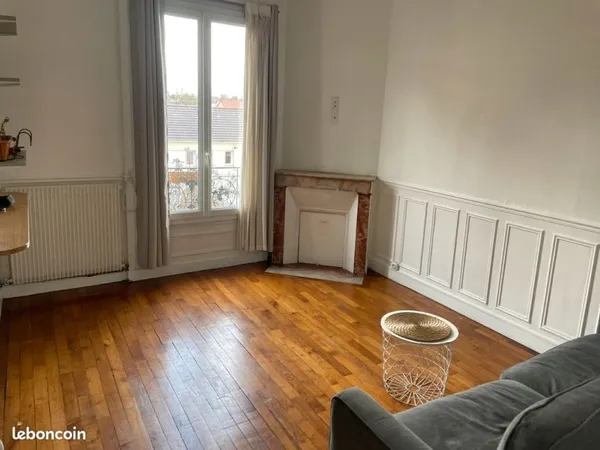 Appartement 2 pièces meublé de 45 m² - Champigny-sur-Marne
