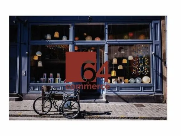 LOCAL COMMERCIAL à CEDER