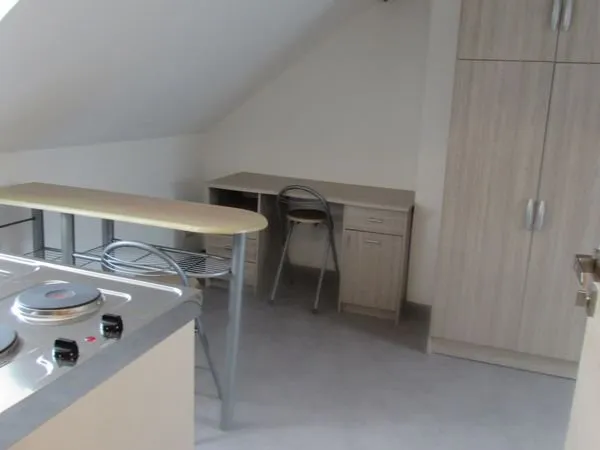 Studio meuble pour etudiant(e) proche de la gare