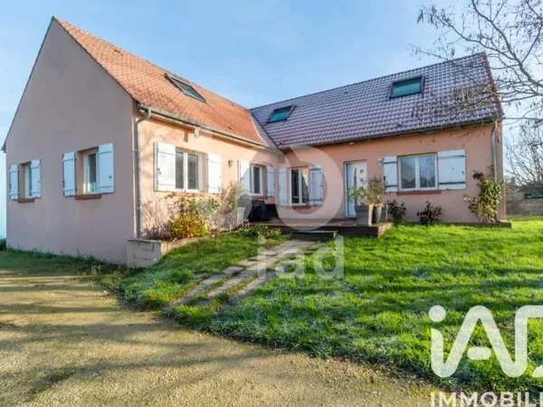 Maison 7 pièces 203 m²