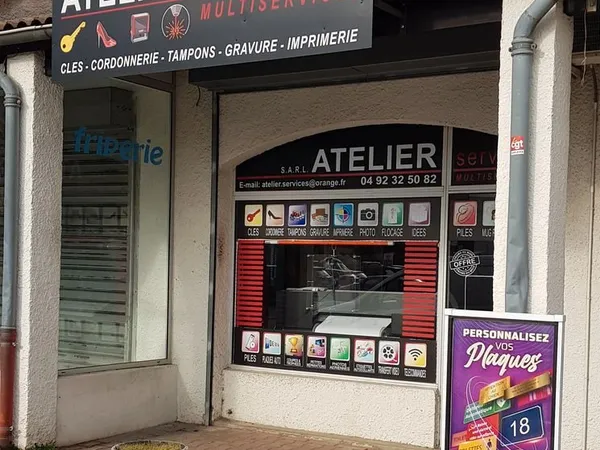 Murs & Fonds Commerce Multiservices 49M²+21M²