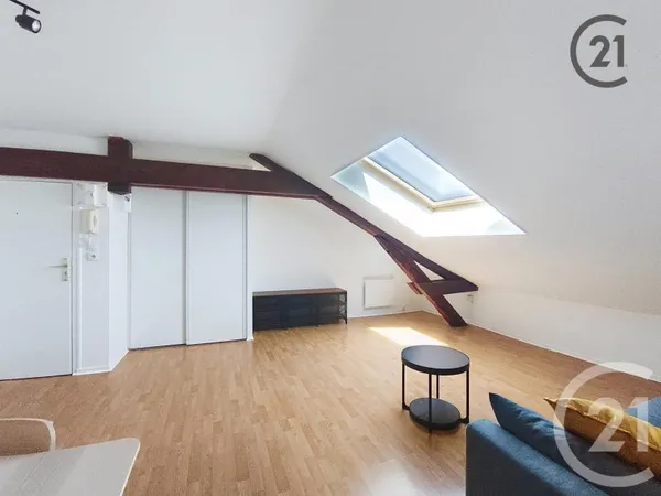 Studio 1 pièce 23 m²