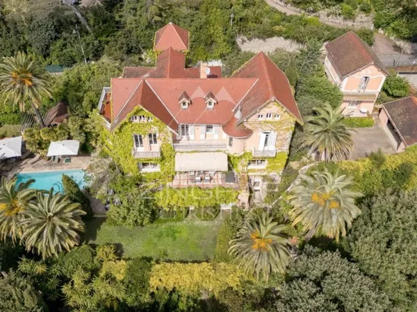 Cannes - Élégante demeure de maître - Vue mer et Esterel