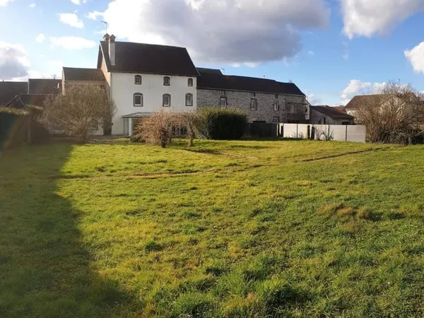 Maison 8 pièces 246 m²