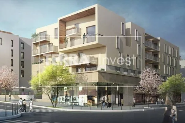 Local commercial 687 m²