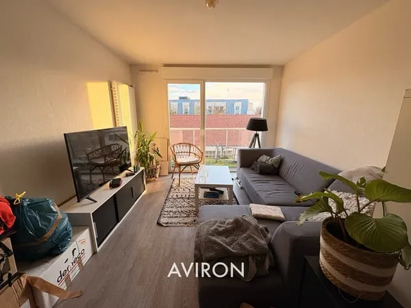 APPARTEMENT T3 - A PROXIMITE DE LA GARE