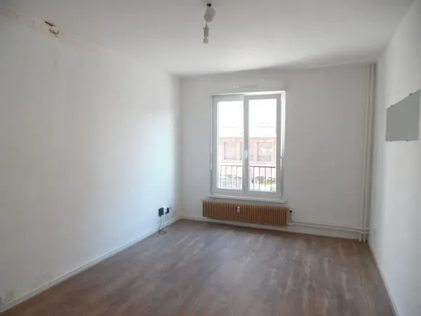 Appartement 1 pièces proche centre
