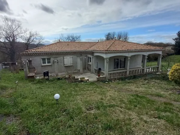 Villa plain-pied T5 sur sous-sol