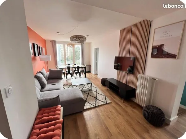 À louer - Grande chambre en colocation dans bel appartement rénové