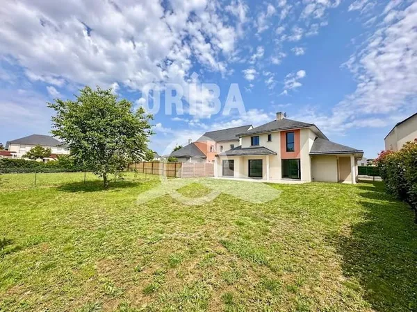 Maison 7 pièces 152 m²
