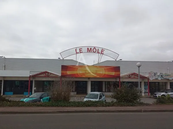 Local commercial 60 m²