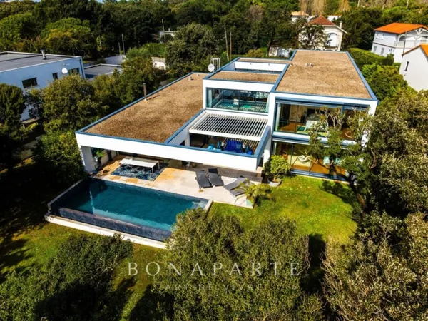 DOMAINE DES FÉES / VAUX SUR MER - PROPRIÉTÉ CONTEMPORAINE D'EXCE