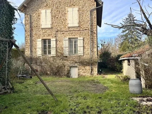 Maison en pierre meulière – Ancienne Poste du village – Congis-sur-Thérouanne