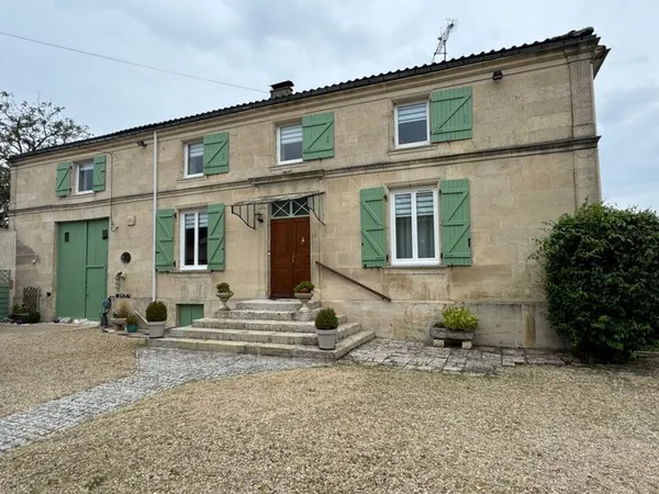 MAISON BOURGEOISE PROCHE DU LAC DU DER