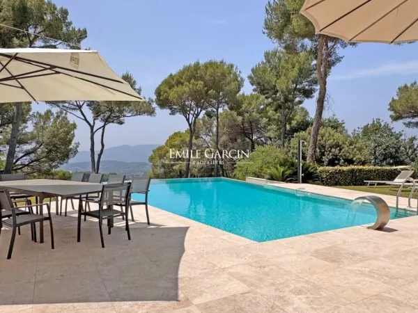 A louer, Mougins Cote d'Azur, Quartier Hameau du Guillet, 6 chambres doubles