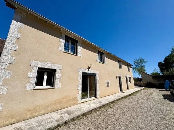 Maison 6 pièces 185 m²