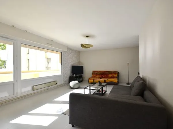 Appartement Villeurbanne 3 pièce(s) 90.51 m2 Rue Mozart