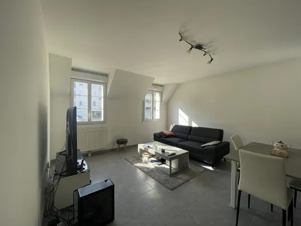 LAIGNEVILLE - 60290 - APPARTEMENT T2 - INVESTISSEMENT LOCATIF