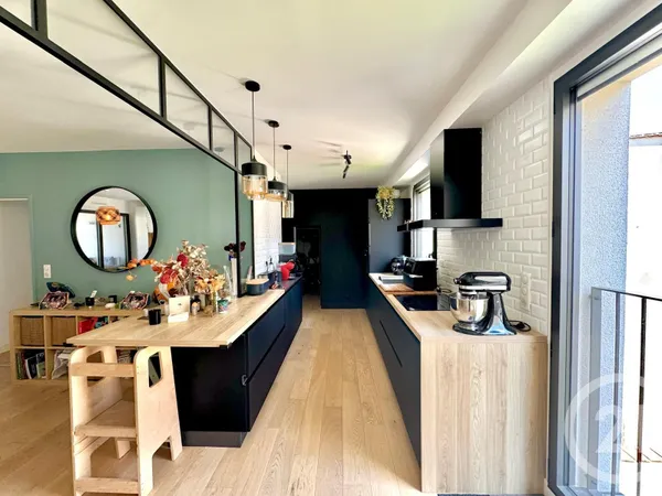 Appartement 3 pièces 83 m²