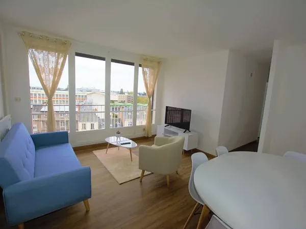 Appartement 1 pièce 79 m²