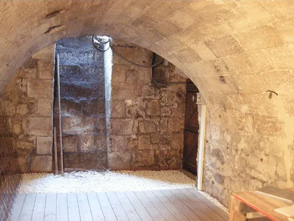 Cave 27 m2 BORDEAUX