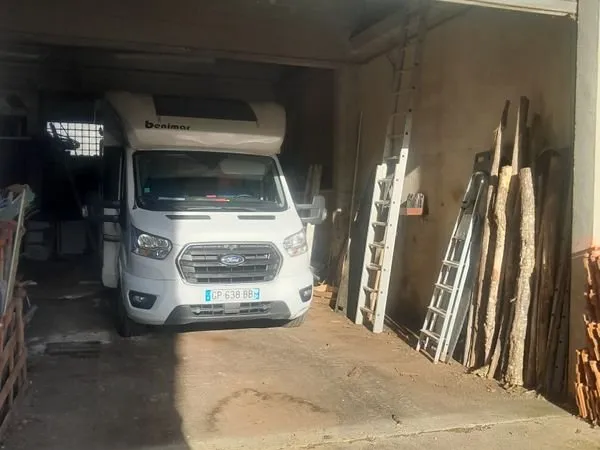 Entrepôt - Garage Camping Car