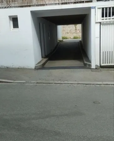 Loue place de parking - Rue du Poulorio secteur Kerentrech