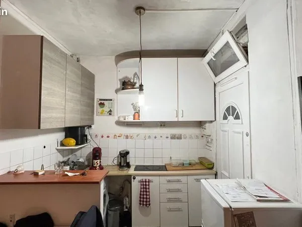 Studio location