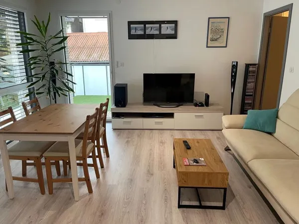 APPARTEMENT T3 MEUBLE