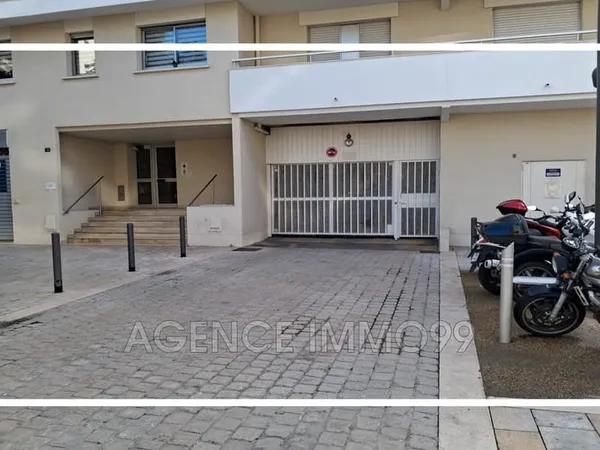 Garage 12 m²