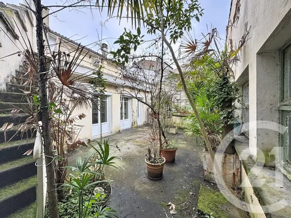 Maison 9 pièces 181 m²