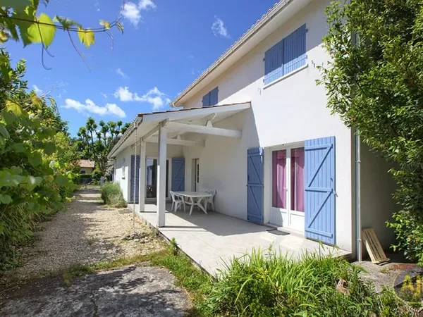 ANDERNOS LE MAURET MAISON 3 CHAMBRES SUR TERRAIN DE 400M ENV