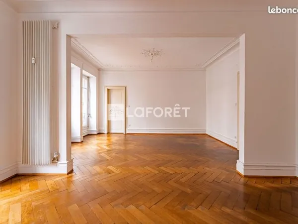 Appartement 5 pièces 135 m²