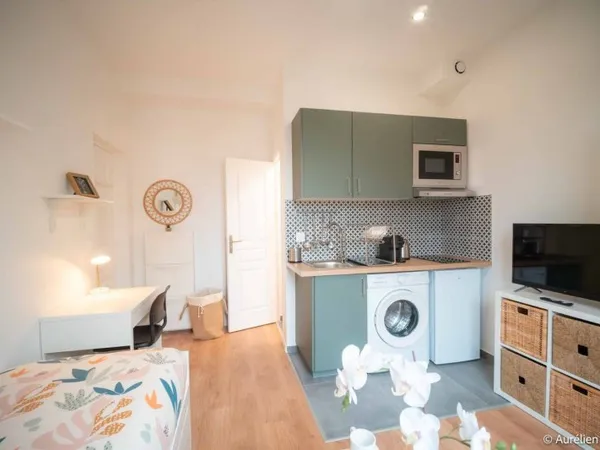 Studio 1 pièce 19 m²