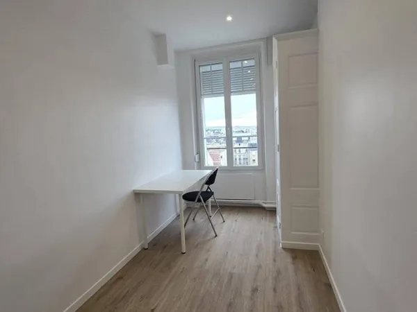 Studio 1 pièce 19 m²