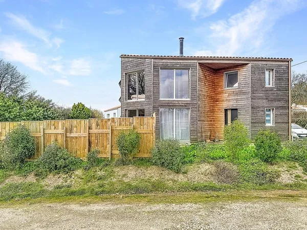 Maison récente bio-climatique - 3 chambres - 120,50m² - 2022