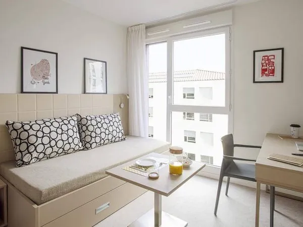 Studio 1 pièce 18 m²