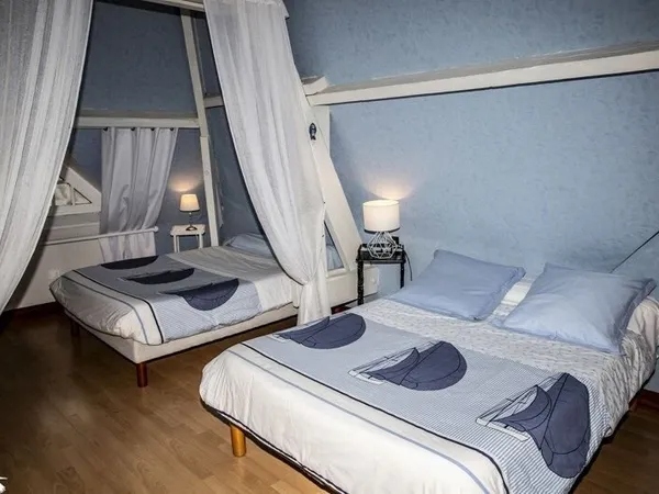 Maison 6 pièces 217 m²