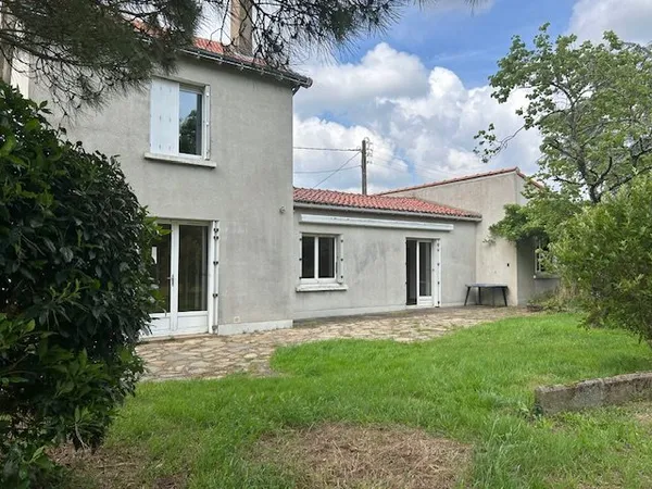 Maison 6 pièces 153 m²