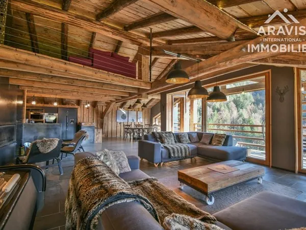 Chalet récent avec prestation haut de gamme