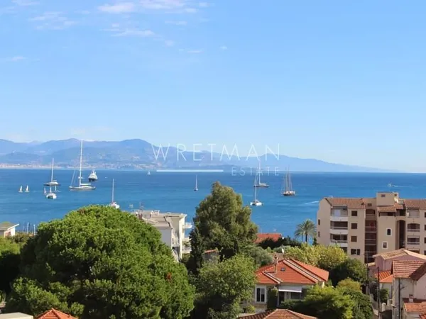 Appartement 3P avec toit terrasse - Antibes Salis
