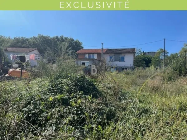 Terrain constructible - 400 m2 - BLAYES LES MINES